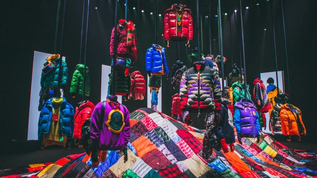 KR-MONCLERGENIUS-145.jpg KR-MONCLERGENIUS-145.jpg