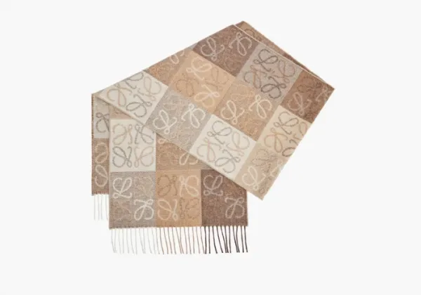 Loewe Scarf In Wool and Cashmere White/Beige