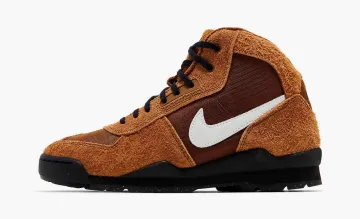 Nike Air Baltoro x Stussy Light British Tan