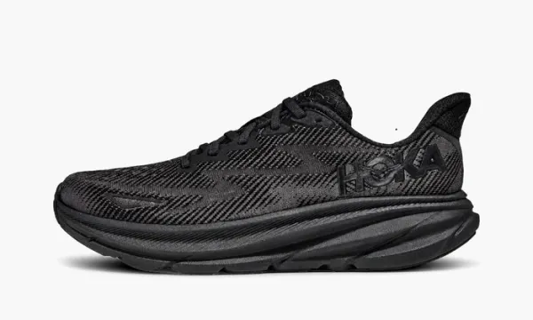 Hoka Clifton 9 Triple Black