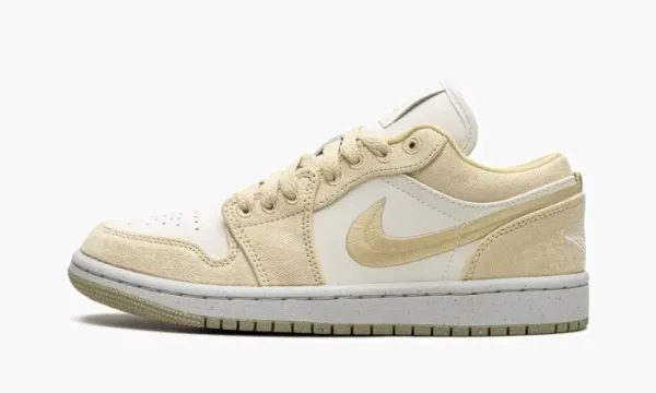 Air Jordan 1 Low WMNS Team Gold / Sail