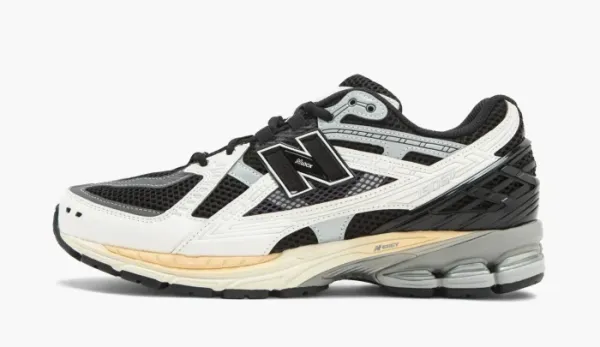 New Balance 1906 Utility Black Sea Salt Magnet