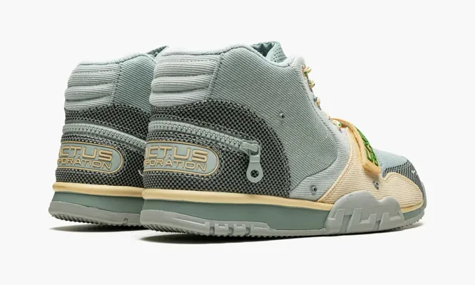 Кроссовки Nike Air Trainer 1 SP «Travis Scott - Grey Haze» серый