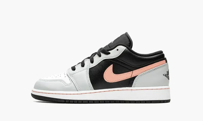 Кроссовки Air Jordan 1 Low GS «Black Grey Pink» серый,черный