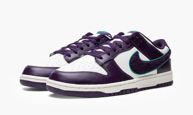 Кроссовки Nike Dunk Low «Chenille Swoosh Sail Grand Purple» фиолетовый