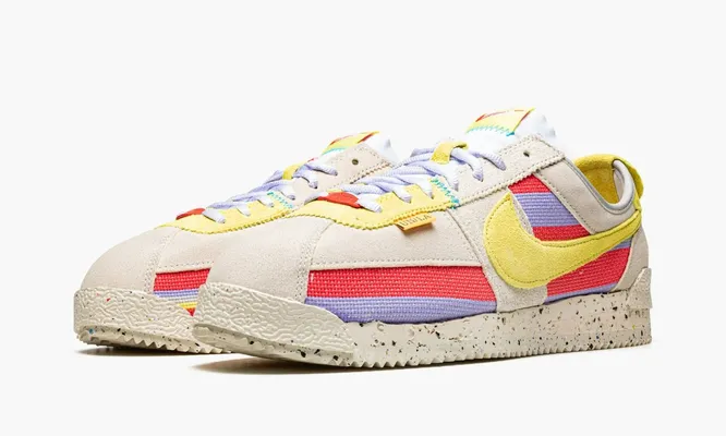 Кроссовки Nike Cortez «Union - Lemon Frost» кремовый