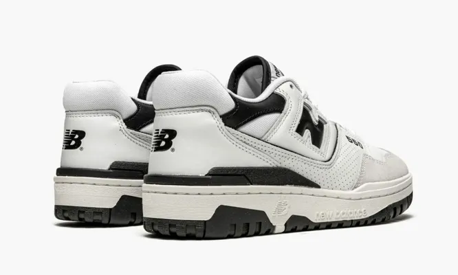 Кроссовки New Balance 550 «Sea Salt - Black» кремовый