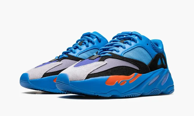Кроссовки Yeezy Boost 700 «Hi-res Blue» синий