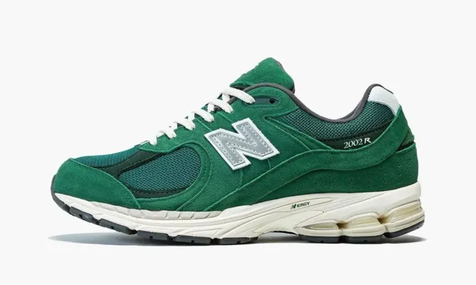 Кроссовки New Balance 2002r «Nightwatch Green» зеленый