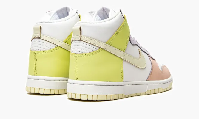 Кроссовки Nike Dunk High WMNS «Lemon Twist» белый