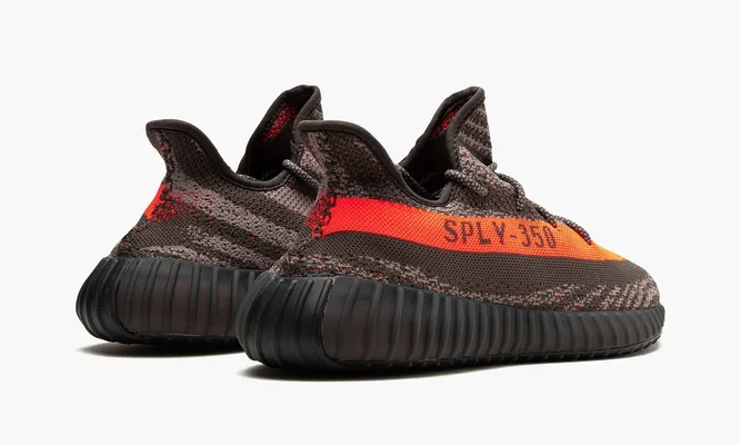 Кроссовки Yeezy Boost 350 V2 «Carbon Beluga» коричневый