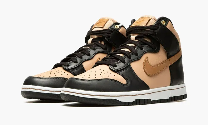 Кроссовки Nike Dunk High Lxx WMNS «Black Flax» бежевый
