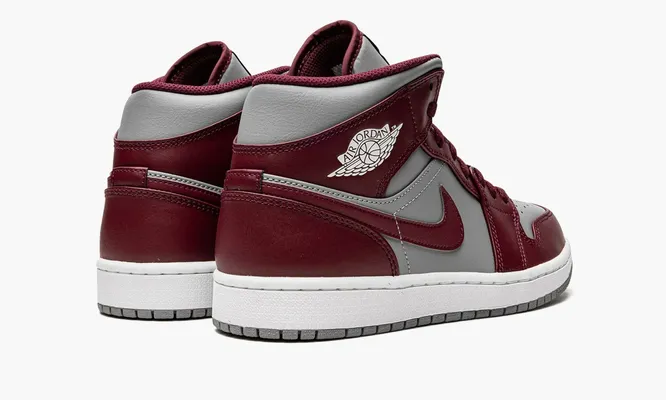 Кроссовки Air Jordan 1 Mid «Cherrywood Red» серый
