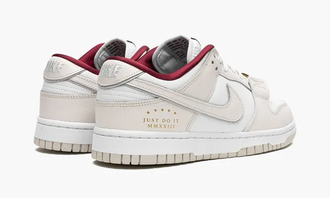 Кроссовки Nike Dunk Low SE WMNS «Just Do It - White Phantom» кремовый