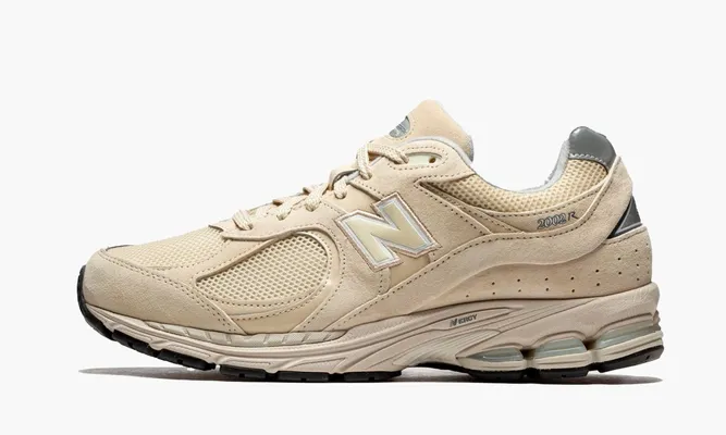 Кроссовки New Balance 2002r «Bone Light Aluminum» бежевый