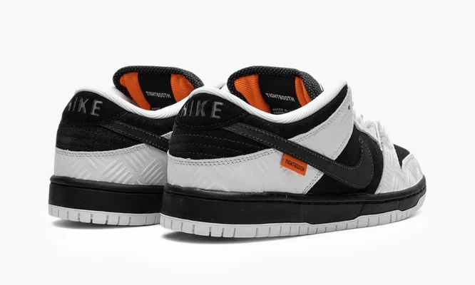 Кроссовки Nike SB Dunk Low «Tightbooth» черный