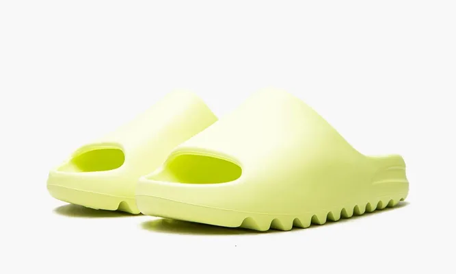 Кроссовки Yeezy Slide «Glow Green» зеленый