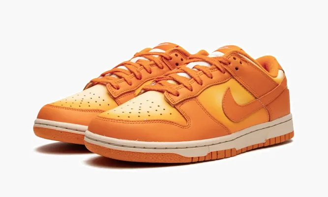 Кроссовки Nike Dunk Low WMNS «Magma Orange» оранжевый