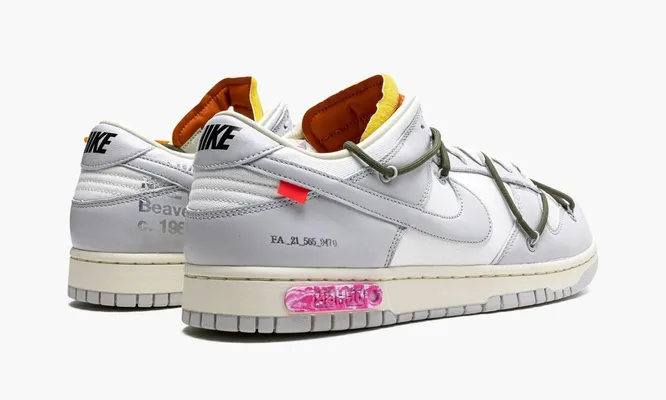 Кроссовки Nike Dunk Low «Off-white - Lot 22» серый