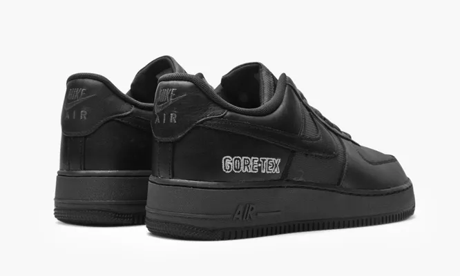 Кроссовки Nike Air Force 1 Low Gore-tex «Black» черный