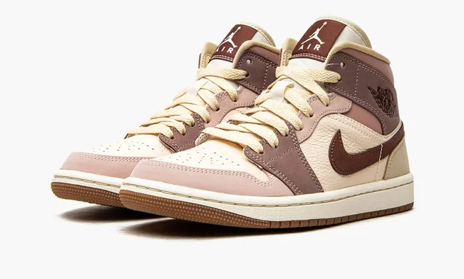 Кроссовки Air Jordan 1 Mid SE WMNS «Dark Pony Smoky Mauve» розовый