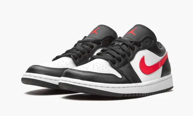 Кроссовки Air Jordan 1 Low WMNS «Siren Red / Black / White» черный