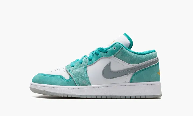 Кроссовки Air Jordan 1 Low GS «New Emerald» зеленый