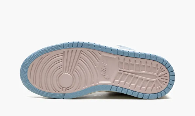 Кроссовки Air Jordan 1 Zoom Air CMFT WMNS «Pink Oxford» бежевый