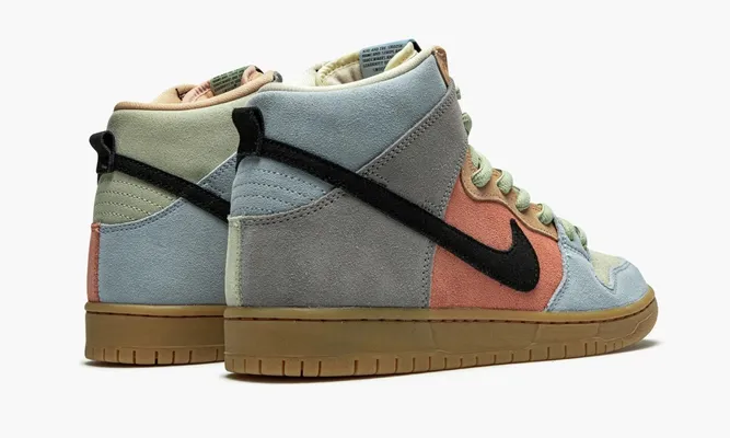 Кроссовки Nike SB Dunk High «Spectrum» разноцветный