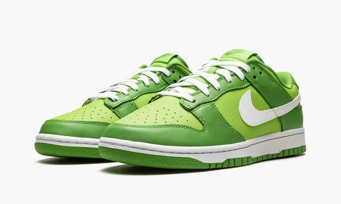 Кроссовки Nike Dunk Low «Chlorophyll» зеленый