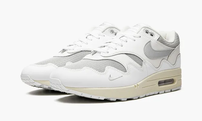 Кроссовки Nike Air Max 1 «Patta - Waves - White» белый