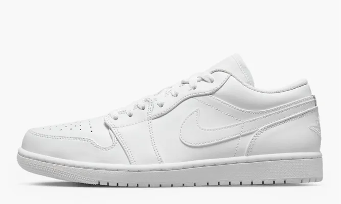 Кроссовки Air Jordan 1 Low «Triple White 2022» белый