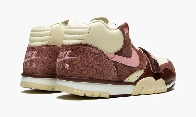 Кроссовки Nike Air Trainer 1 «Valentine's Day 2023» коричневый