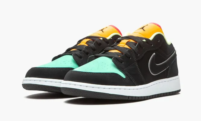 Кроссовки Air Jordan 1 Low GS «Aurora Green» черный