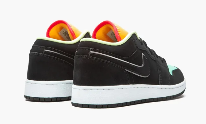 Кроссовки Air Jordan 1 Low GS «Aurora Green» черный