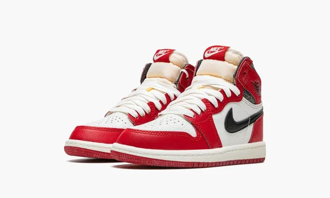 Кроссовки Air Jordan 1 Retro High OG PS «Chicago Lost And Found» красный