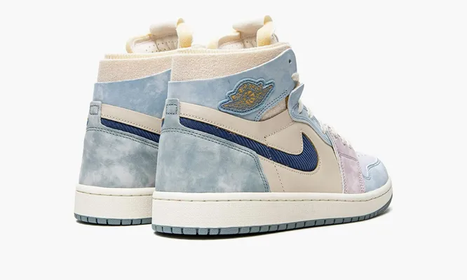 Кроссовки Air Jordan 1 High Zoom Air CMFT «Celestine Blue» lightBlue