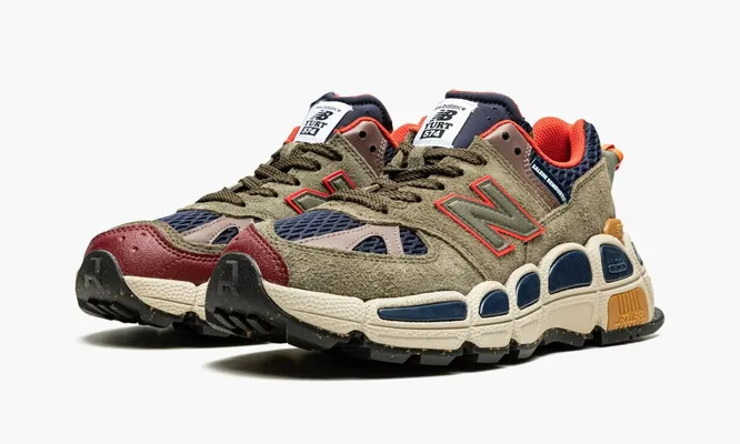 Кроссовки New Balance 574 Yurt «Salehe Bembury - Team Forest Green» коричневый