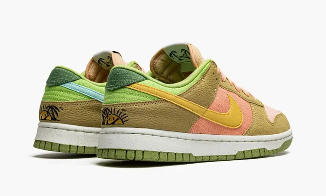 Кроссовки Nike Dunk Low Next Nature «Sun Club - Arctic Orange» коричневый