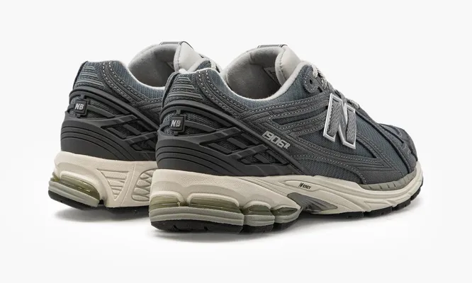 Кроссовки New Balance 1906r «Titanium» серый