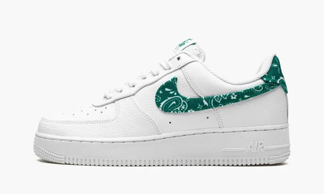 Кроссовки Nike Air Force 1 Low '07 WMNS «Essential White Green Paisley» зеленый