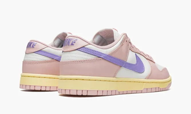 Кроссовки Nike Dunk Low WMNS «Pink Oxford» розовый