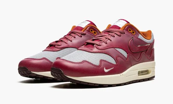 Кроссовки Nike Air Max 1 «Patta - Waves - Rush Maroon» бордовый