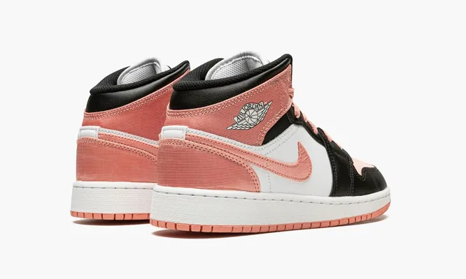 Кроссовки Air Jordan 1 Mid GS «Light Madder Root» розовый