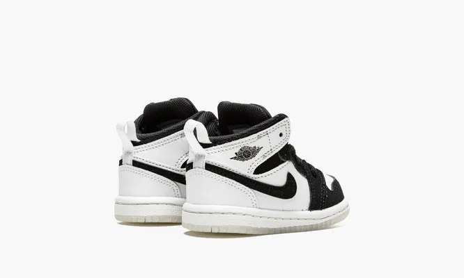 Кроссовки Air Jordan 1 Mid TD «Diamond Shorts» черный
