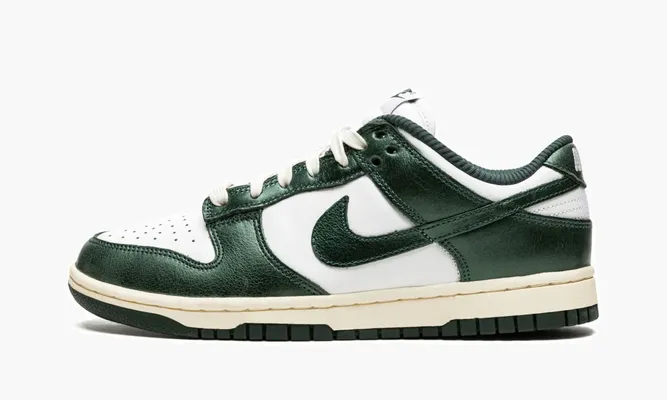Кроссовки Nike Dunk Low WMNS «Vintage Green» зеленый