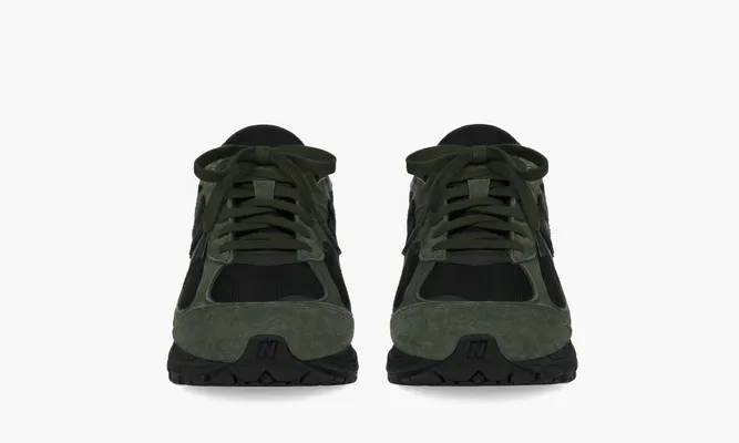 Кроссовки New Balance 2002r «Gore-tex Jjjjound Pine» зеленый