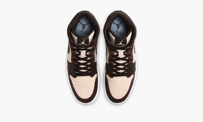 Кроссовки Nike Air Jordan 1 Mid SE «Paris Ymca» коричневый