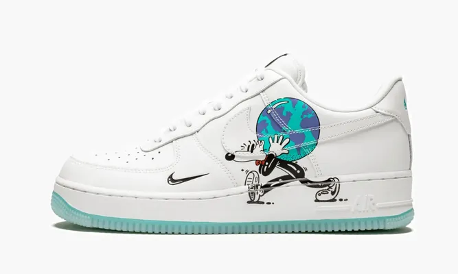 Кроссовки Air Force 1 Flyleather QS «Earth Day» белый