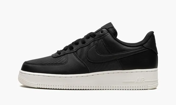Кроссовки Air Force 1 Low «Black - Nylon» черный
